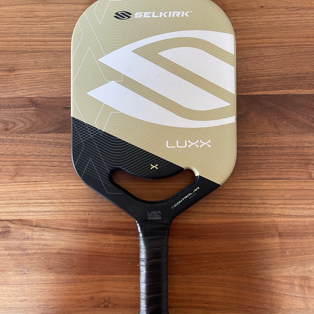 SOLD - Selkirk LUXX Control Air - EPIC Pickleball Paddle